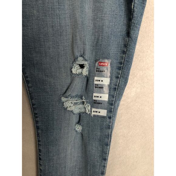 Levi's Skinny Jeans Women's Size 24W 711 Medium Wash NEW - Picture 2 of 8